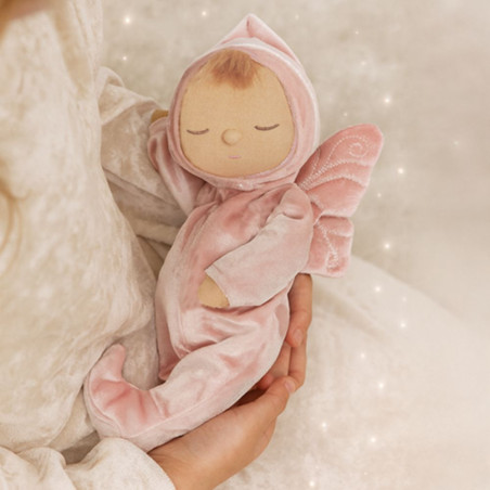 Dovanų idėja naujagimiui – lėlė su slapta kalba ir laišku