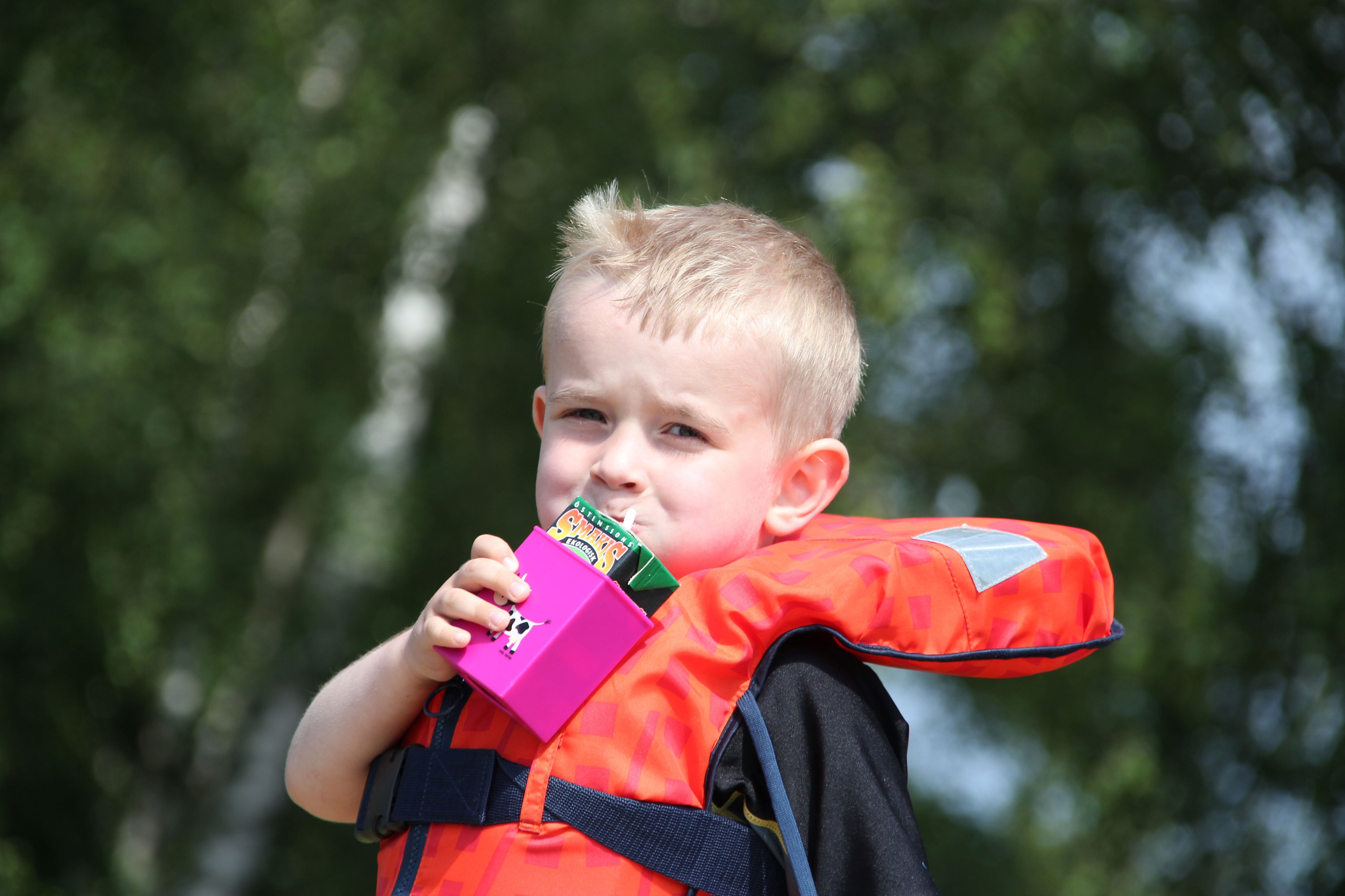 CARL OSCAR sulčių pakelio laikiklis