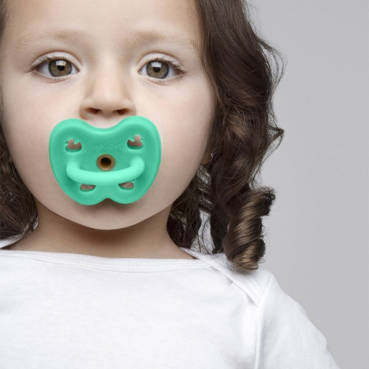 HEVEA ortodontiniai čiulptukai, POP OF GREEN, 3-36 mėn., 2 vnt.