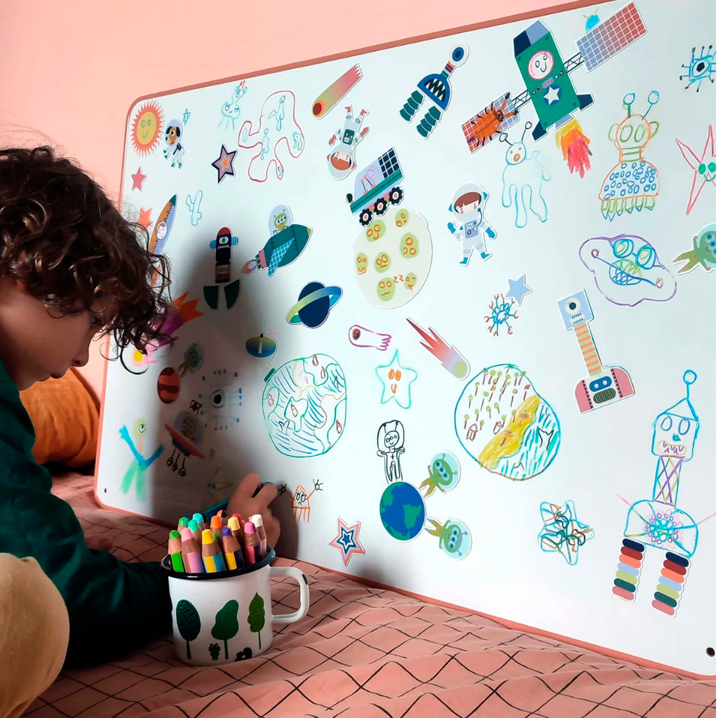 MA CABANE À RÊVES MAGNETAI, KOSMOSAS