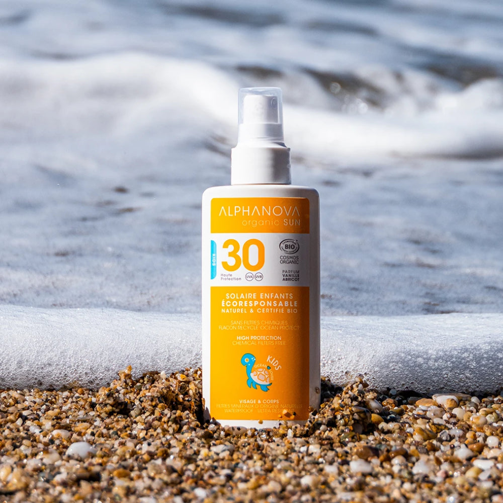 ALPHANOVA SUN vanilės ir abrikosų purškiamas apsauginis kremas nuo saulės vaikams SPF30, 125 ml