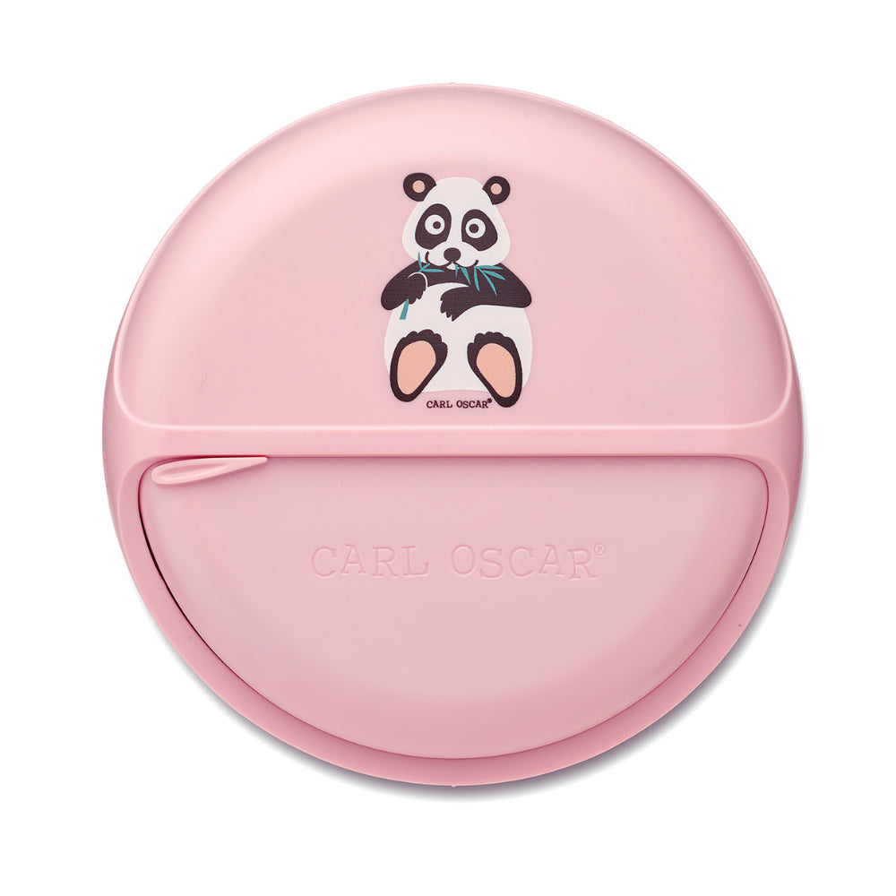 CARL OSCAR besisukanti užkandžių dėžutė, SNACK DISC, PANDA, 15 cm.