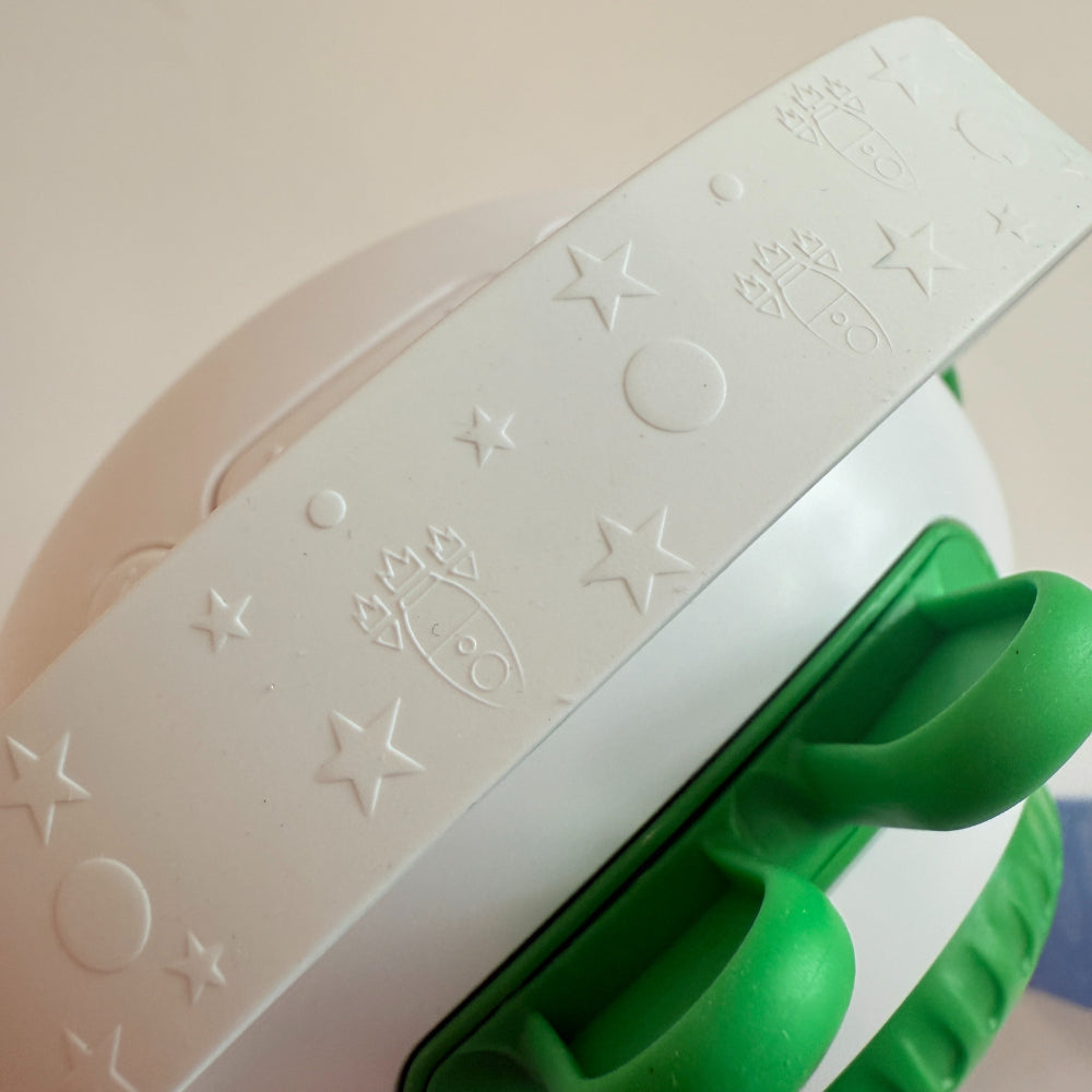 YES FOR SKILLS projektorius vaikams su lietuviškomis lopšinėmis + lietuviškai įgarsintos šnekančios kortelės