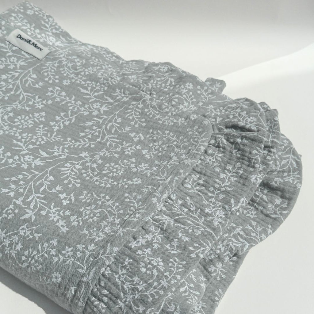 DANI&MARC muslino pledas vaikams, 100x130, žalia su lapeliais