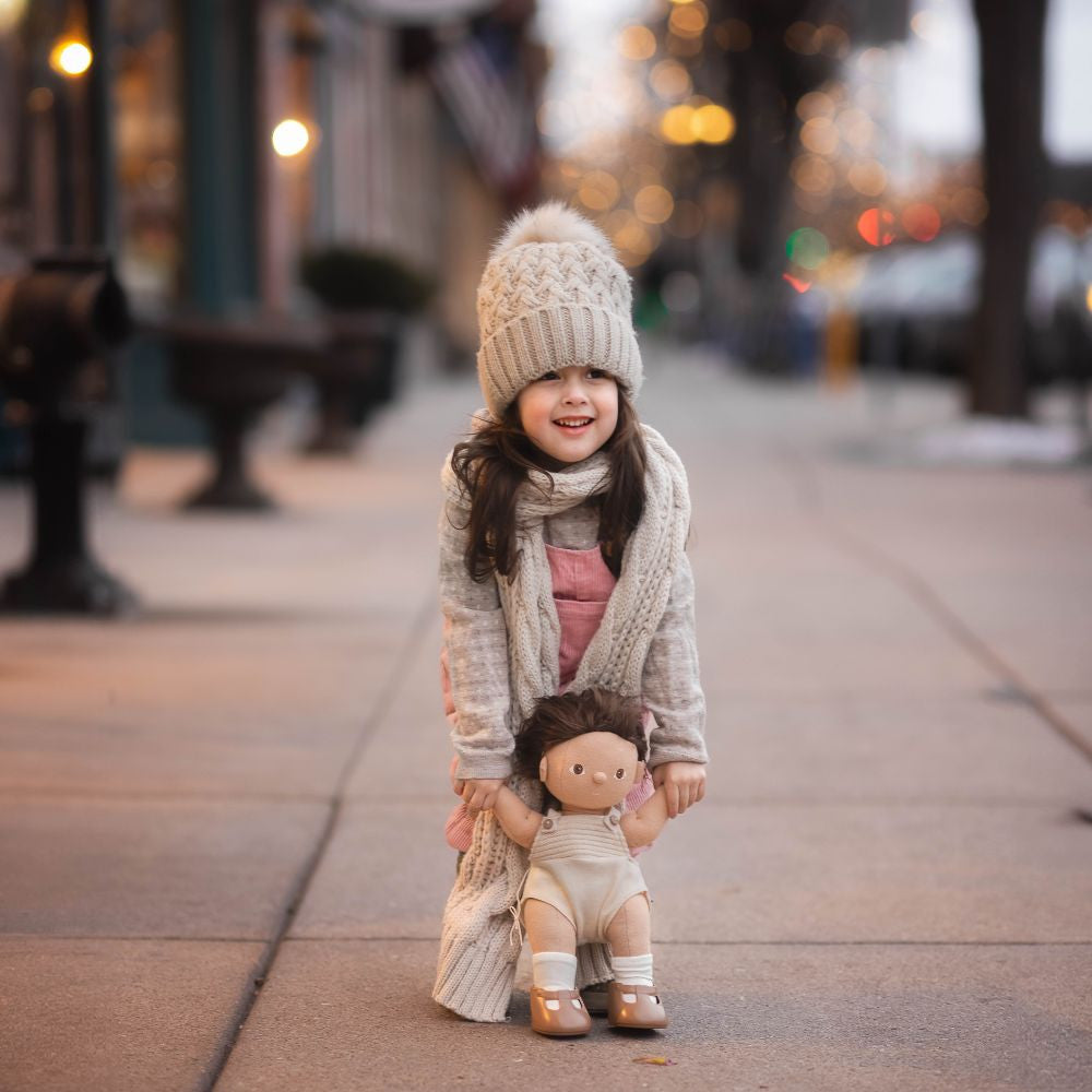 OLLI ELLA DINKUM LĖLĖ, SPROUT