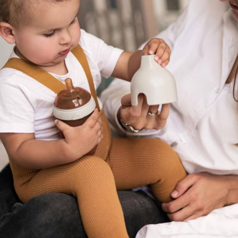 HEORSHE silikoninis buteliukas kūdikiui, 240 ml. PILKAS