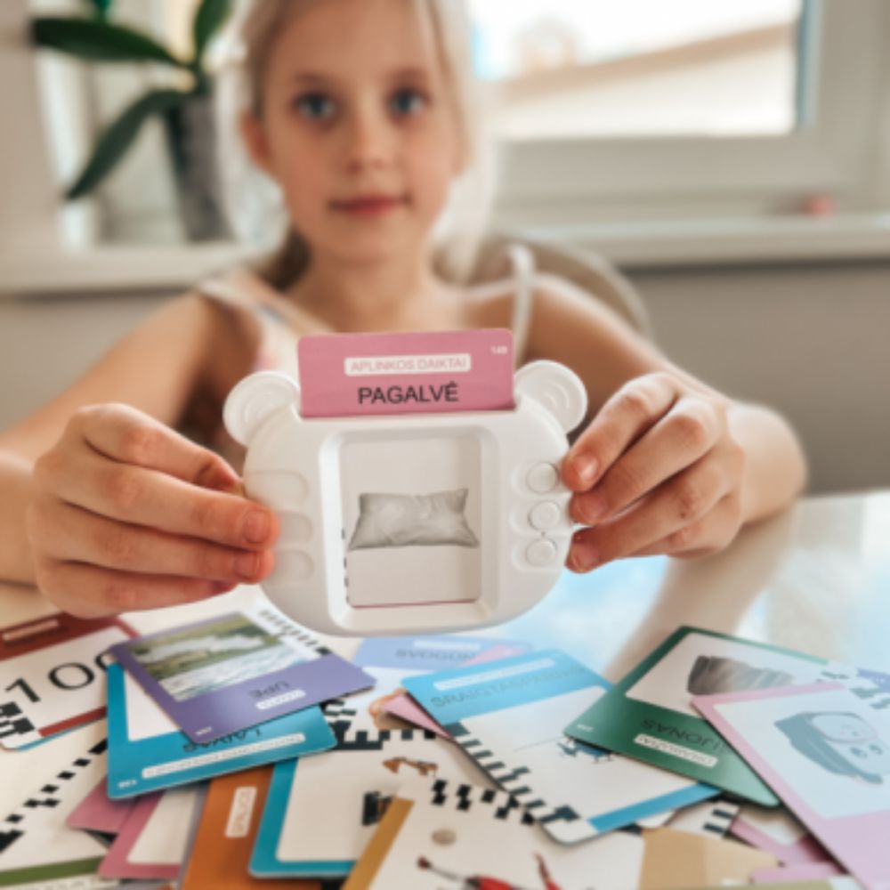 Yes For Skills lietuviškai įgarsintos kortelės „Šnekančios kortelės“, kalbančios lietuviškai